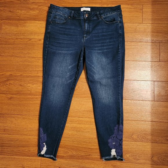 Lane Bryant Denim - Lane Bryant Mid-Rise Super Stretch Skinny Jeans
